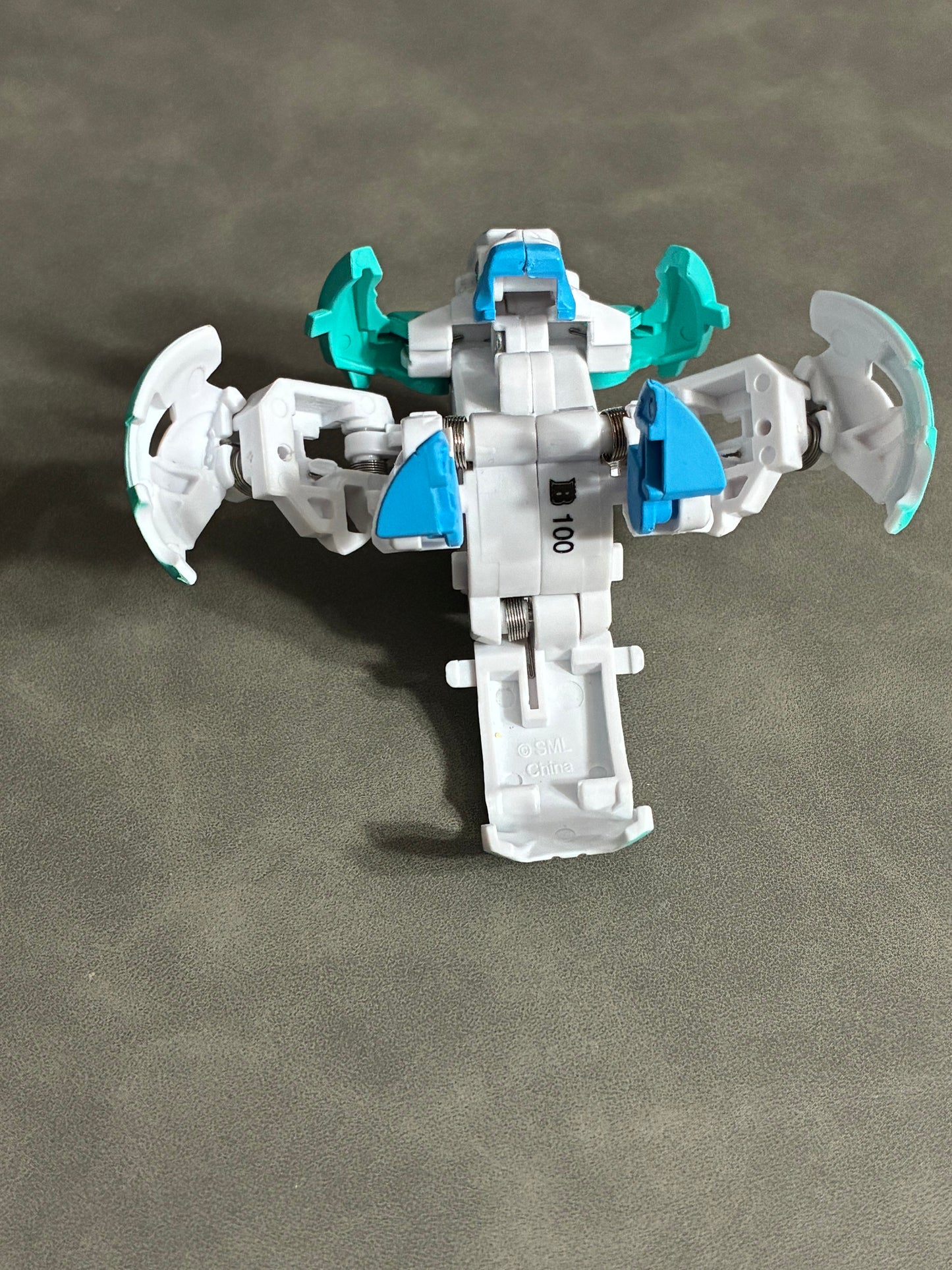 BAKUGAN HAOS MAXOTAUR B100 (BAK1024)