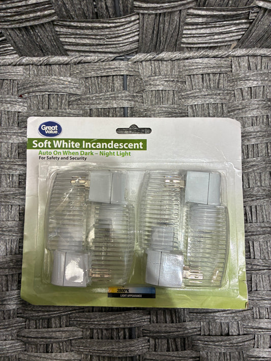 Great Value 4pk Soft White Incandescent Auto On Night Lights