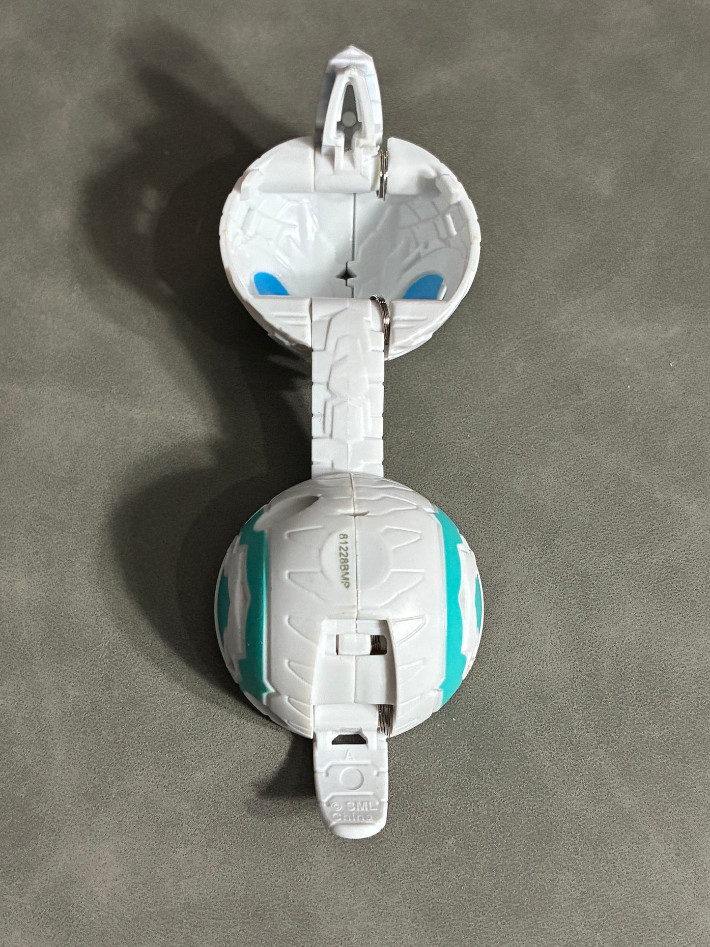 BAKUGAN HAOS FANGZOR B100 (BAK1022)