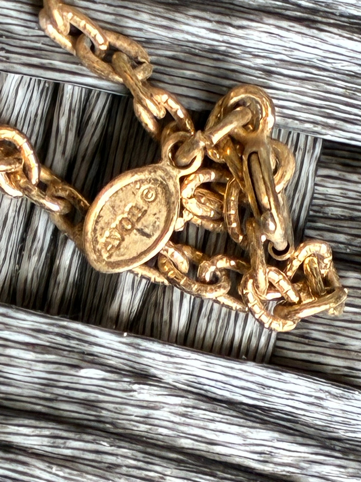 VINATGE AVON GREEN WEIGHTED ENAMEL CROSS ON GOLD TONE CHAIN