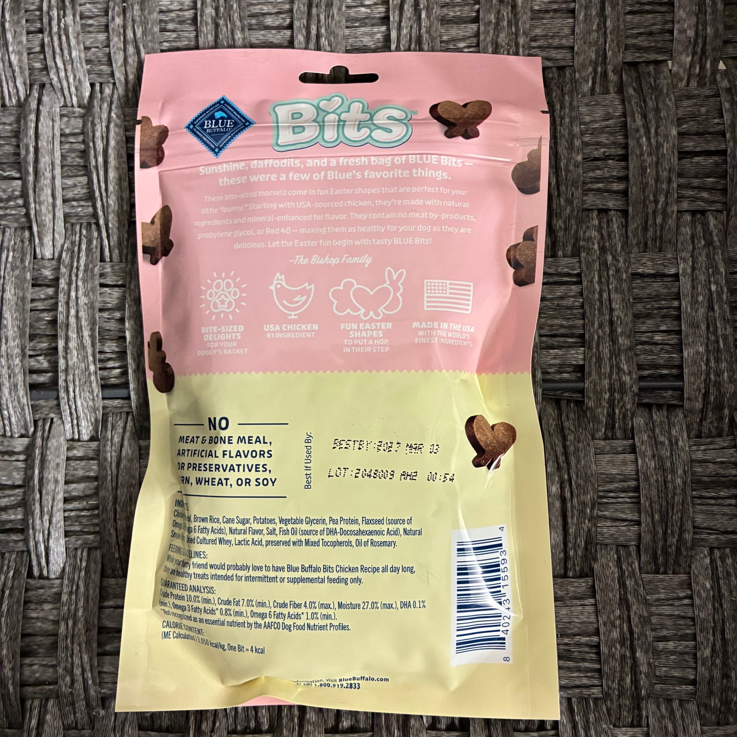 BLUE BUFFALO BITS CHICKEN RECIPE DOG TREATS SOFT AND CHEWY 4.5 OZ