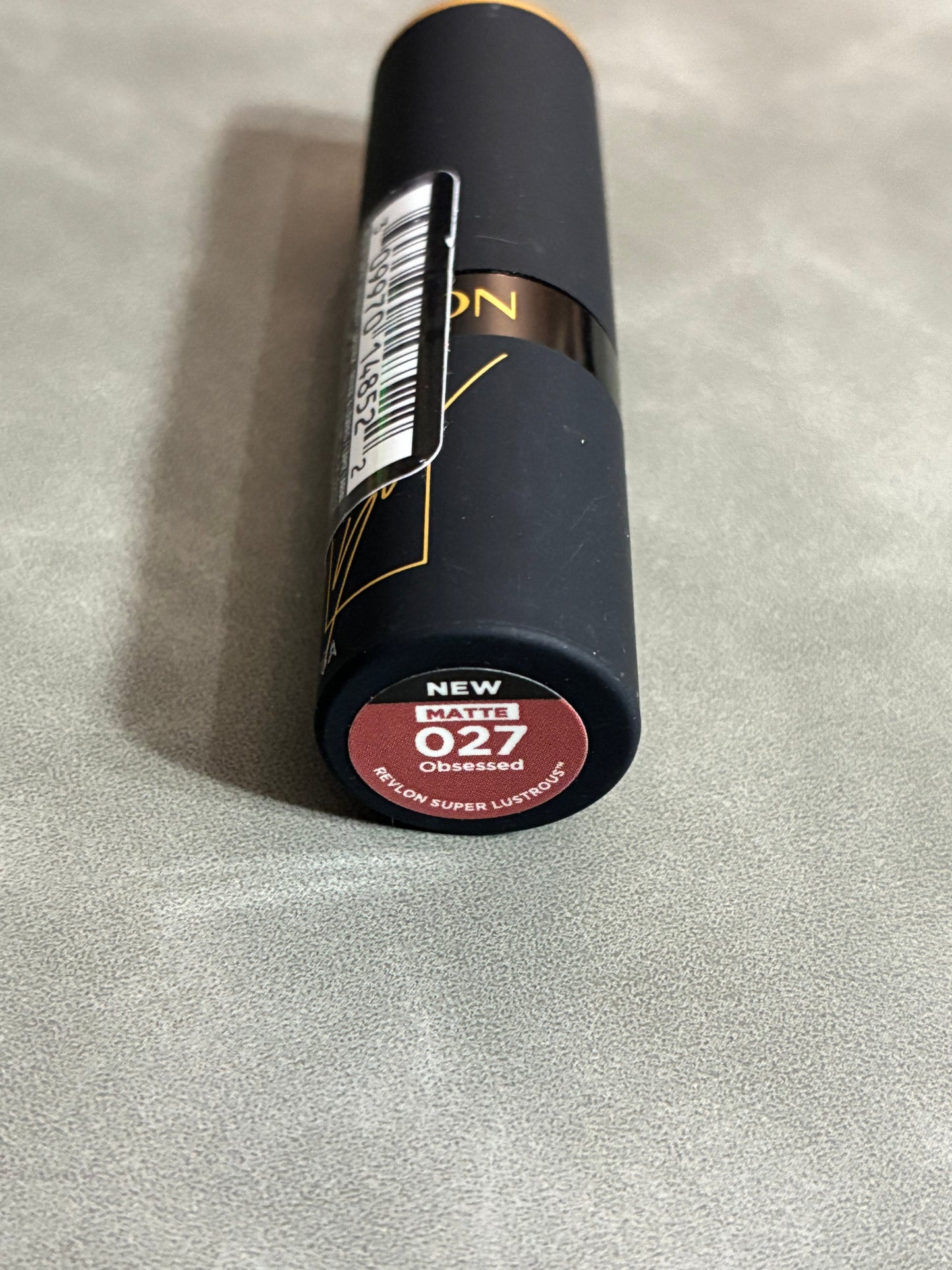 REVLON SUPER LUSTROUS MATTE LIPSTICK - 027 OBSESSED