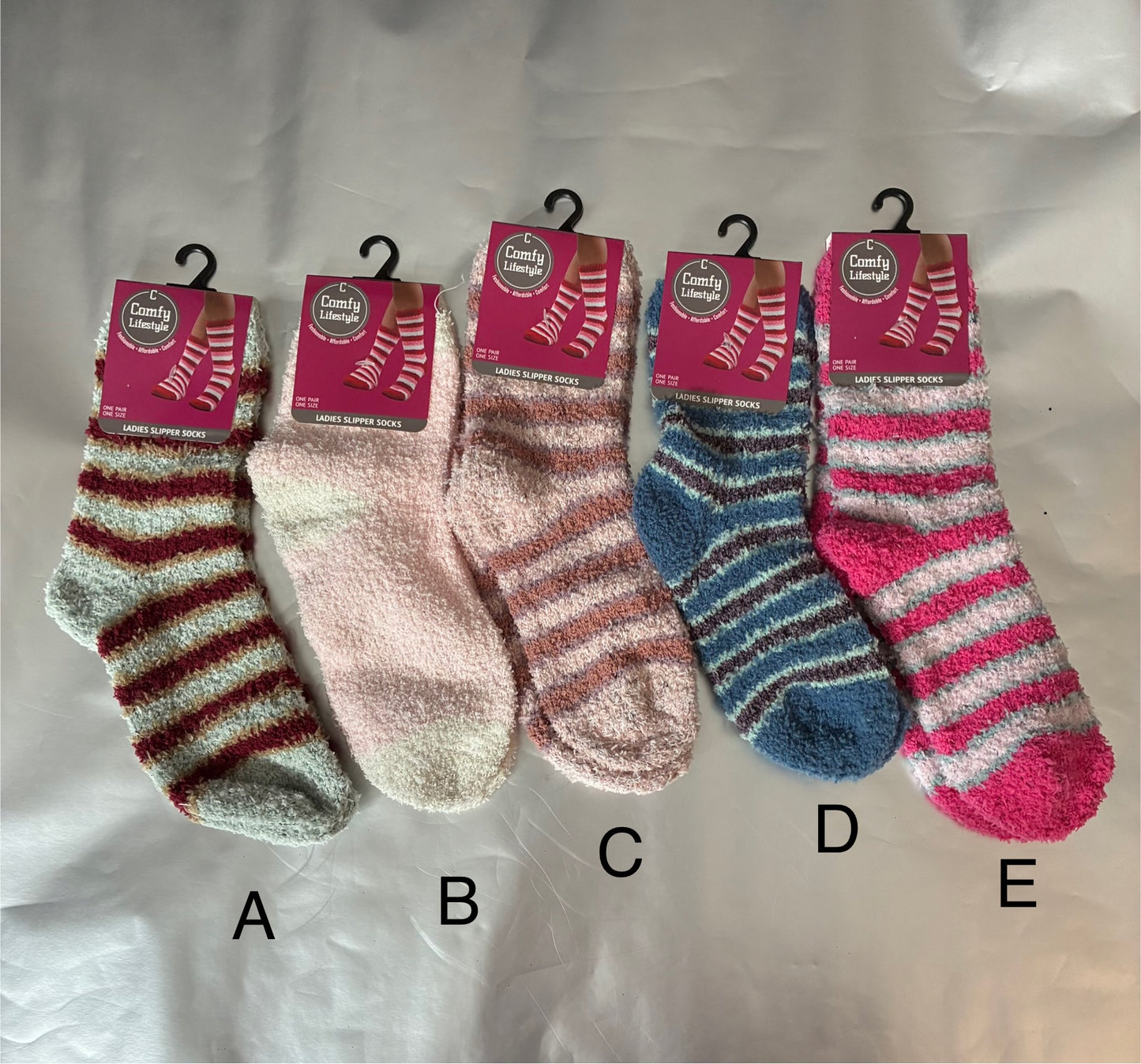 COMFY LIFESTYLE LADIES SLIPPER SOCKS - ONE SIZE FITS MOST