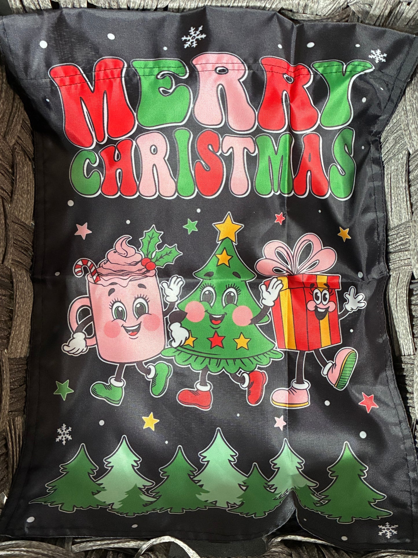 MERRY CHRISTMAS GARDEN FLAG