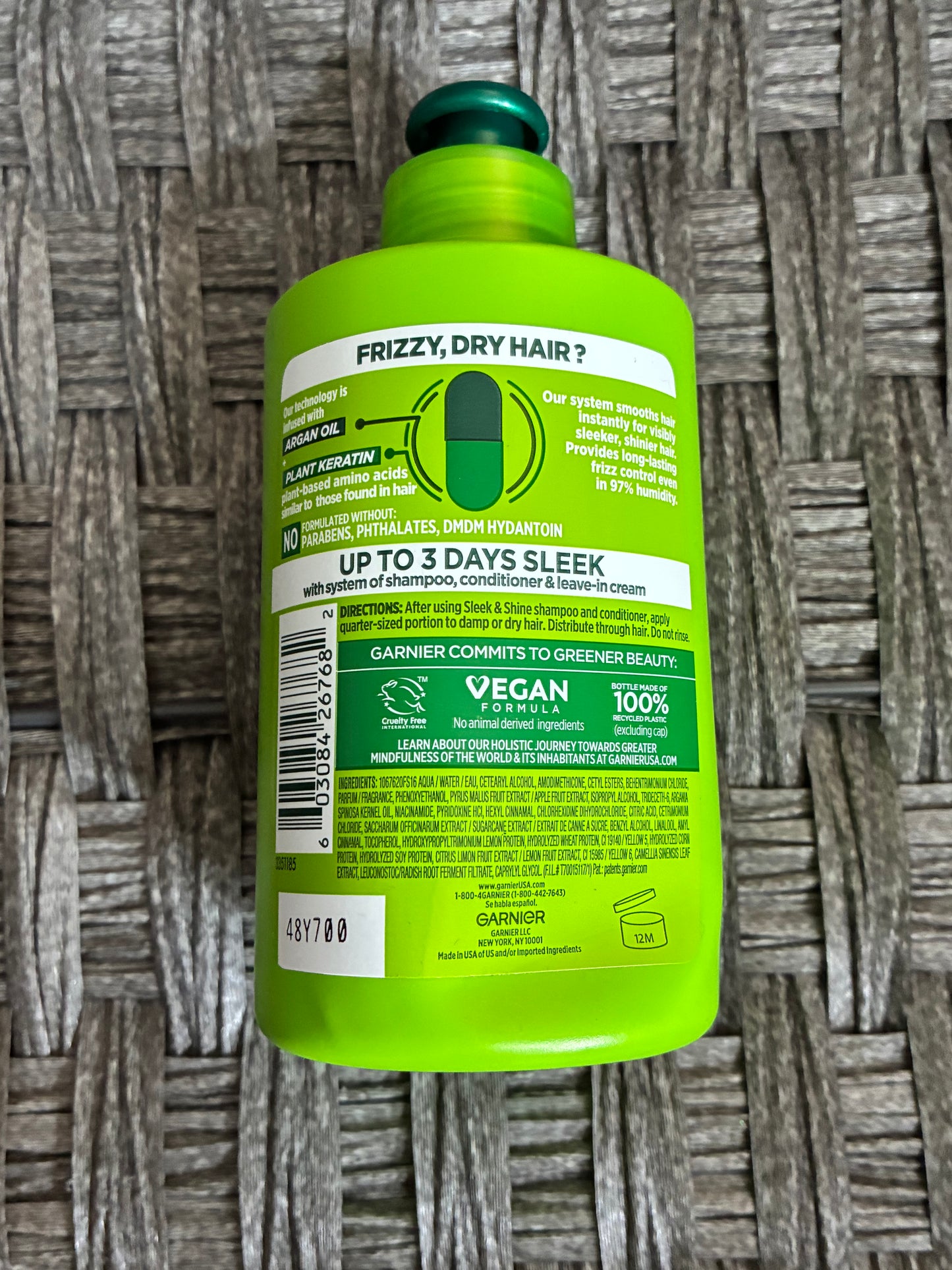 GARNIER FRUCTIS SLEEK & SHINE LEAVE IN CONDITIONER