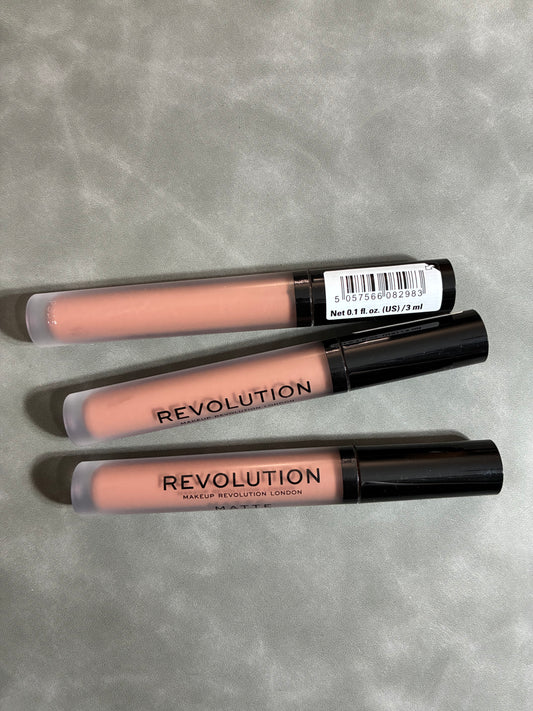 REVOLUTION MATTE LIP - 120 VOW
