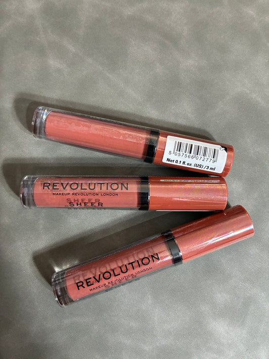 REVOLUTION SHEER LIP - 105 ATTRACTION