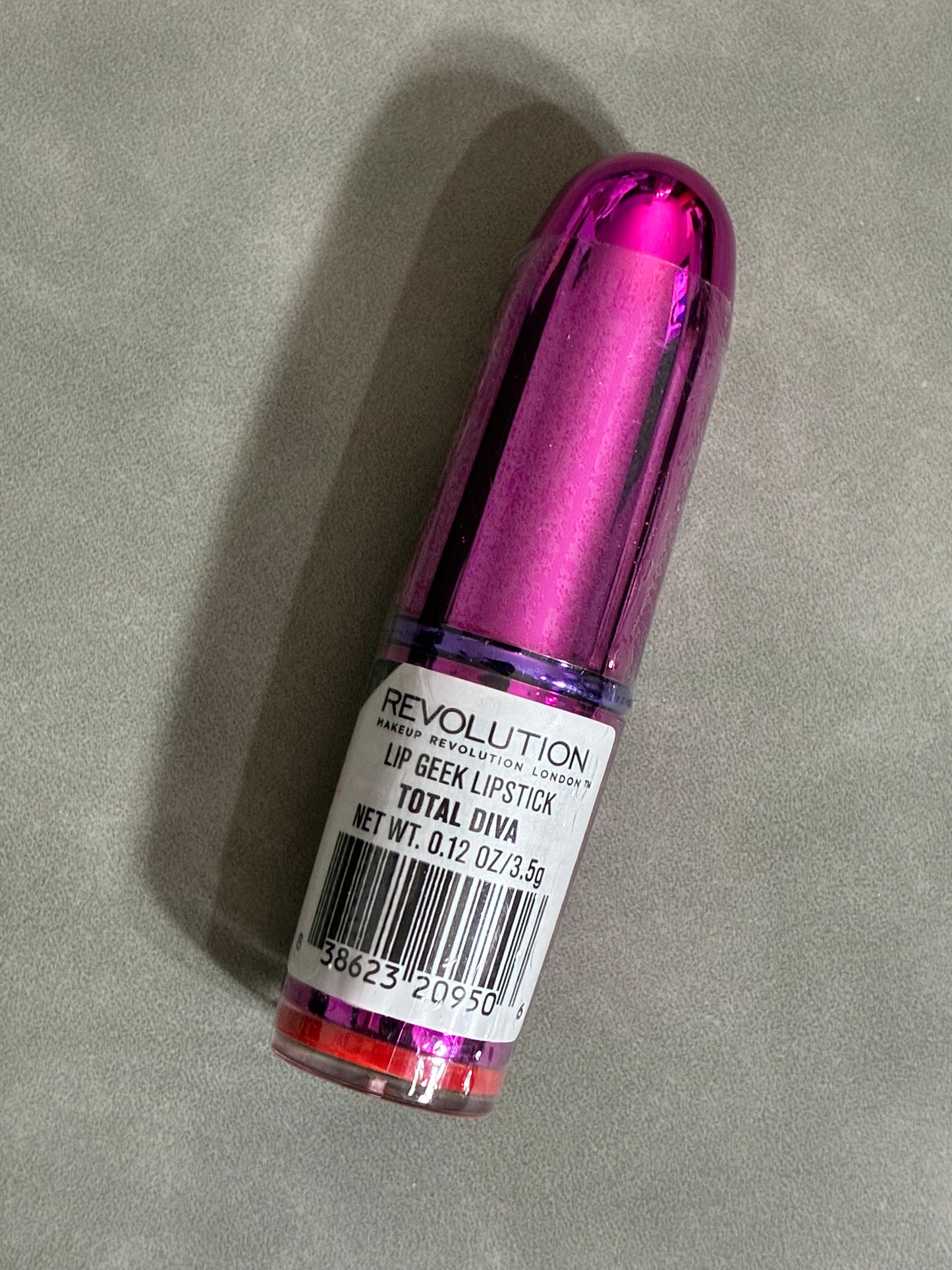 REVOLUTION LIP GEEK LIPSTICK - TOTAL DIVA