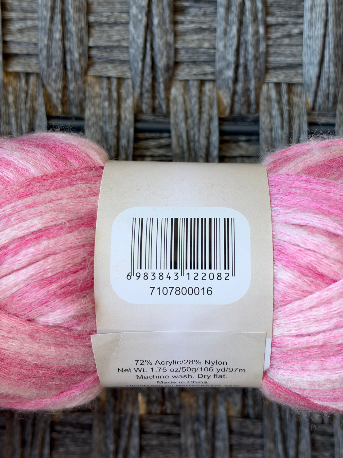 LOT OF 4X SKEINS NOB HILL IMPACT YARNS (PINK SALT) MEDIUM 4 106 YD 72% ACRYLIC
