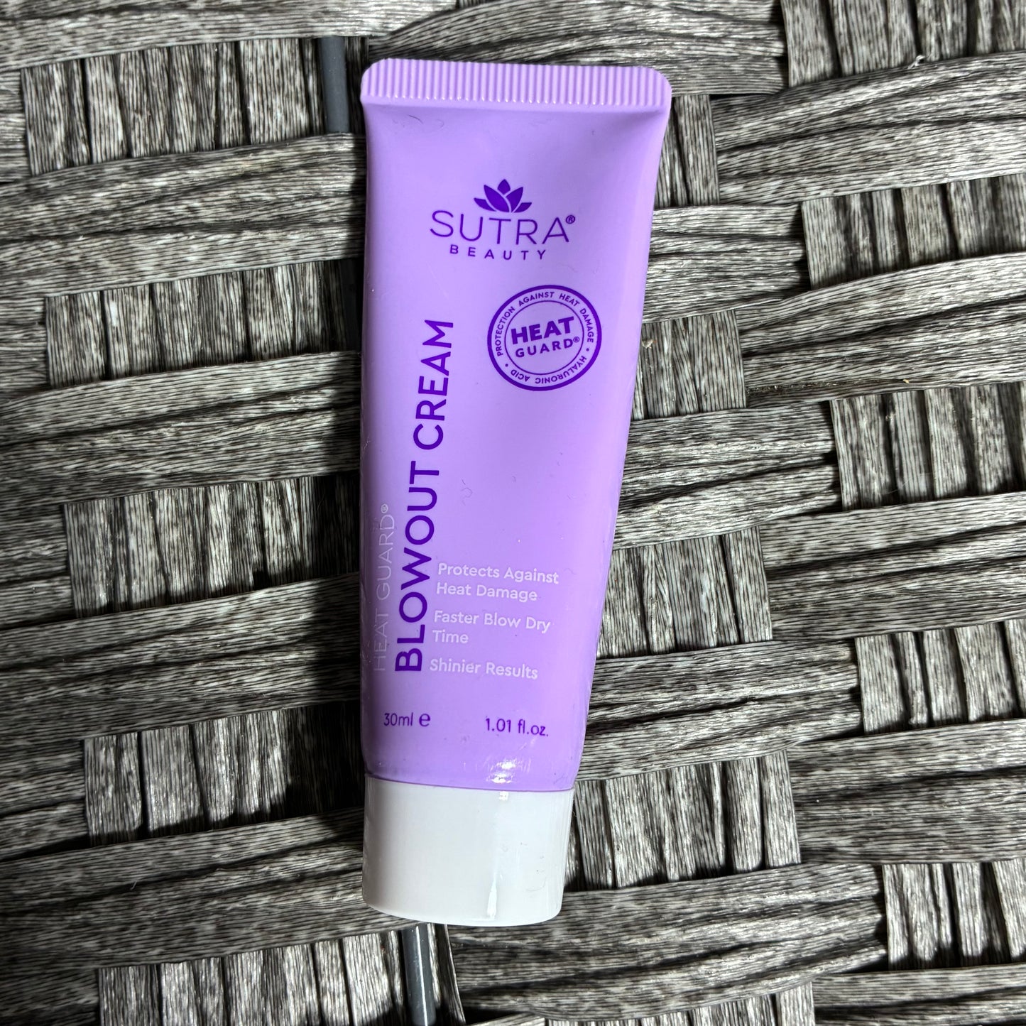 SUTRA BEAUTY HEAT GUARD BLOWOUT CREAM 1.01 FL OZ
