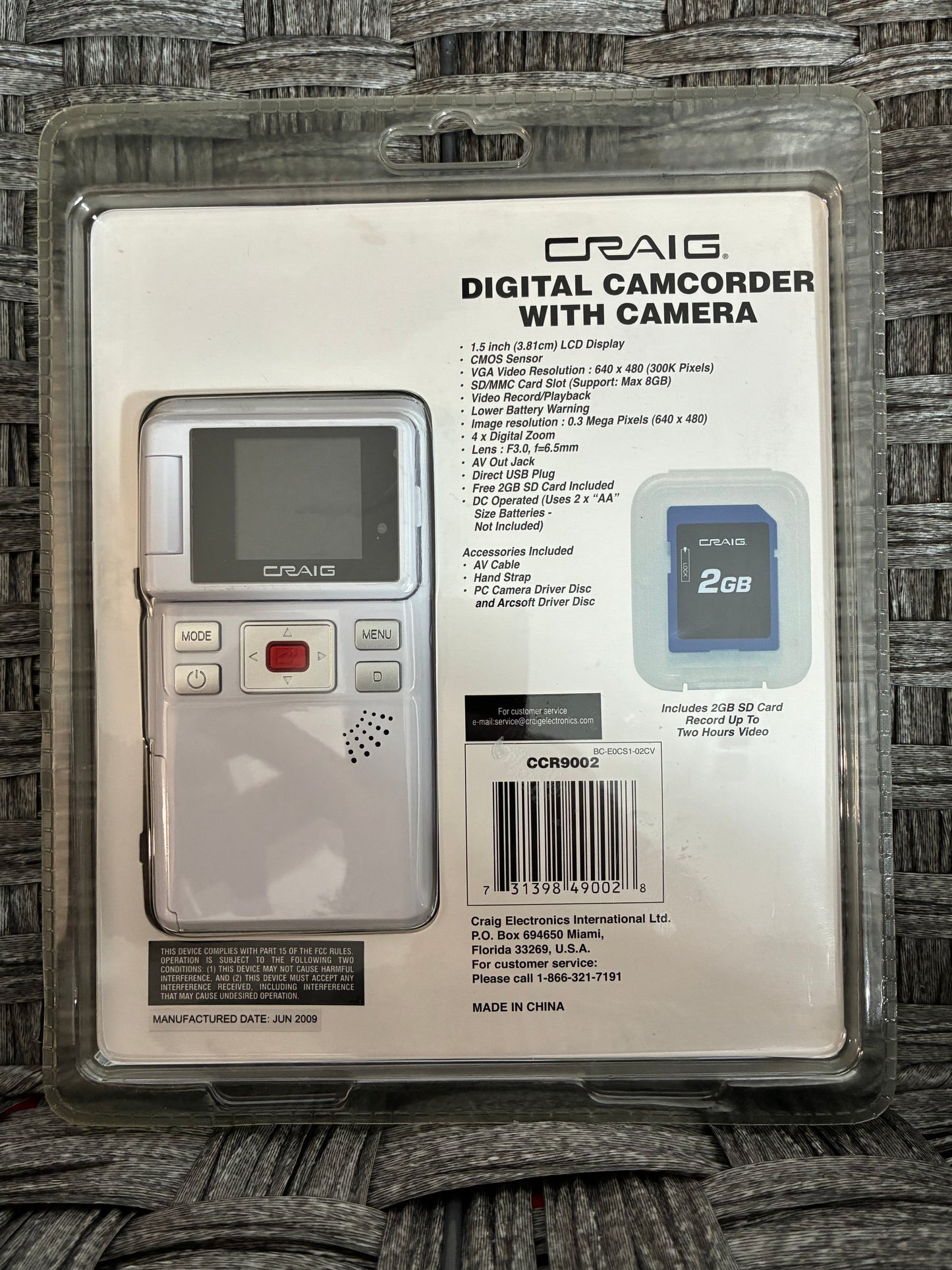 CRAIG DIGITAL CAMCORDER WITH CAMERA 2009 SEALED