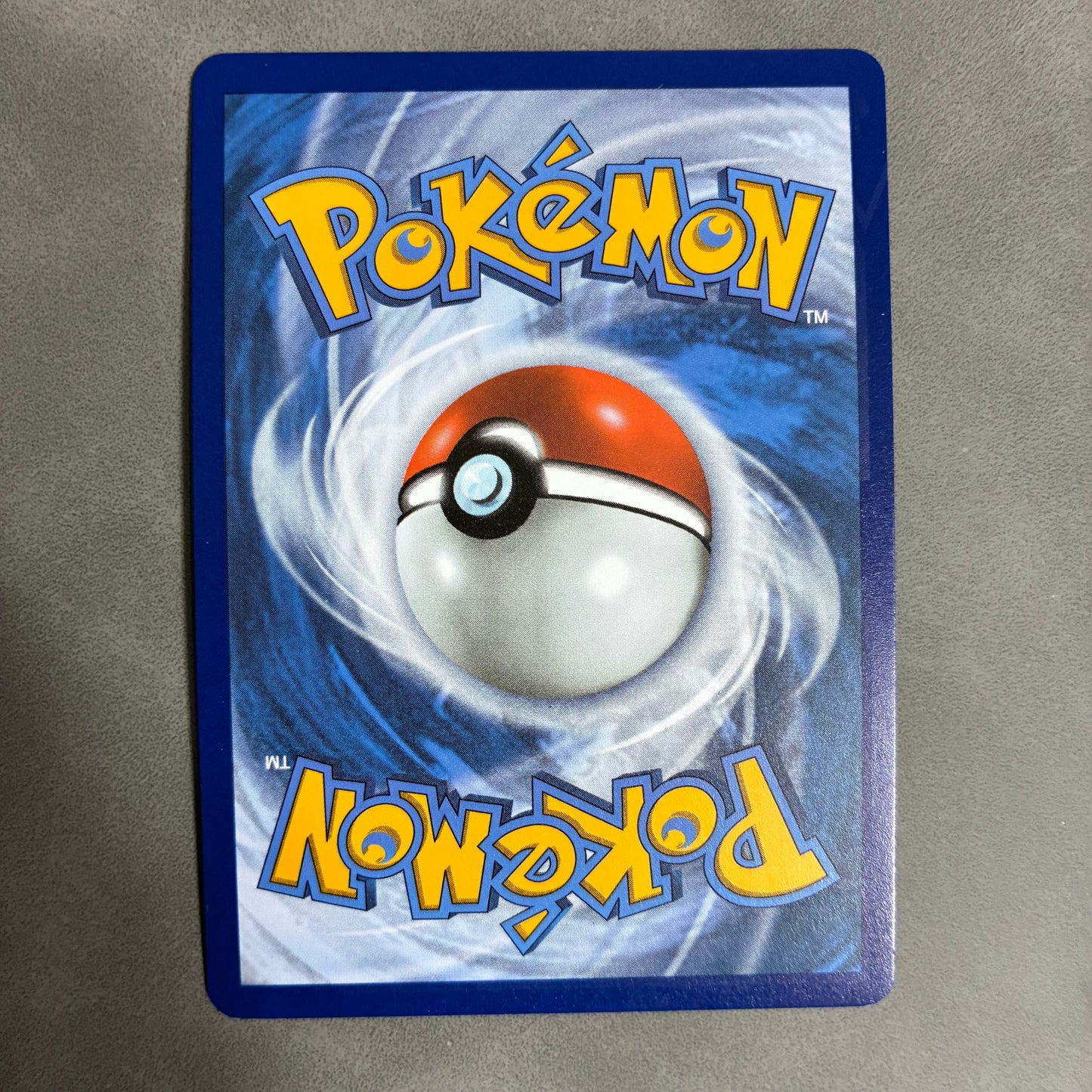 POKEMON TCG PIKACHU V 043/185 HOLO 2020