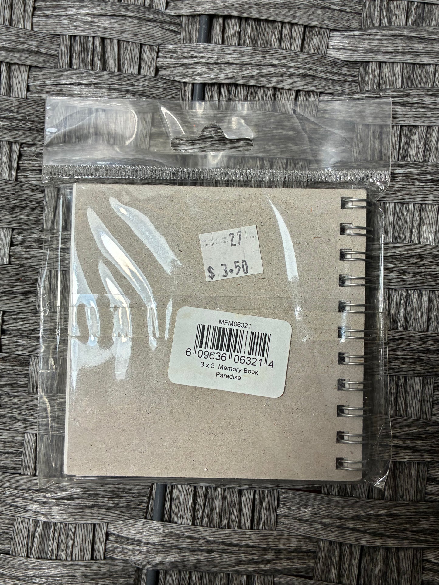 3 X 3 MEMORY BOOK