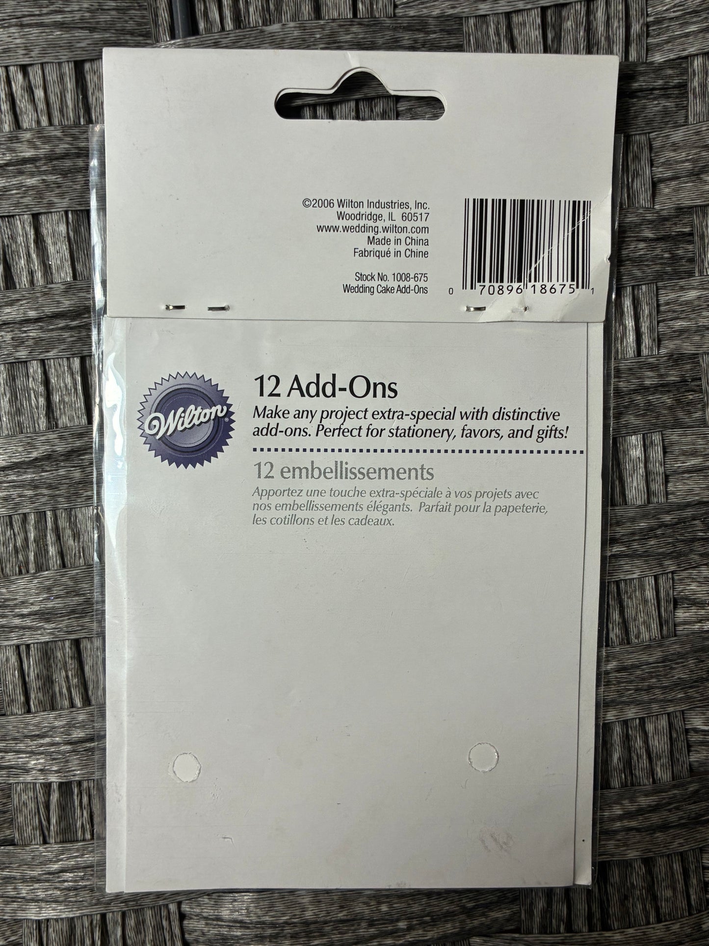WILTON 12 ADD-ONS WEDDING CAKE STYLE EMBELLISHMENTS
