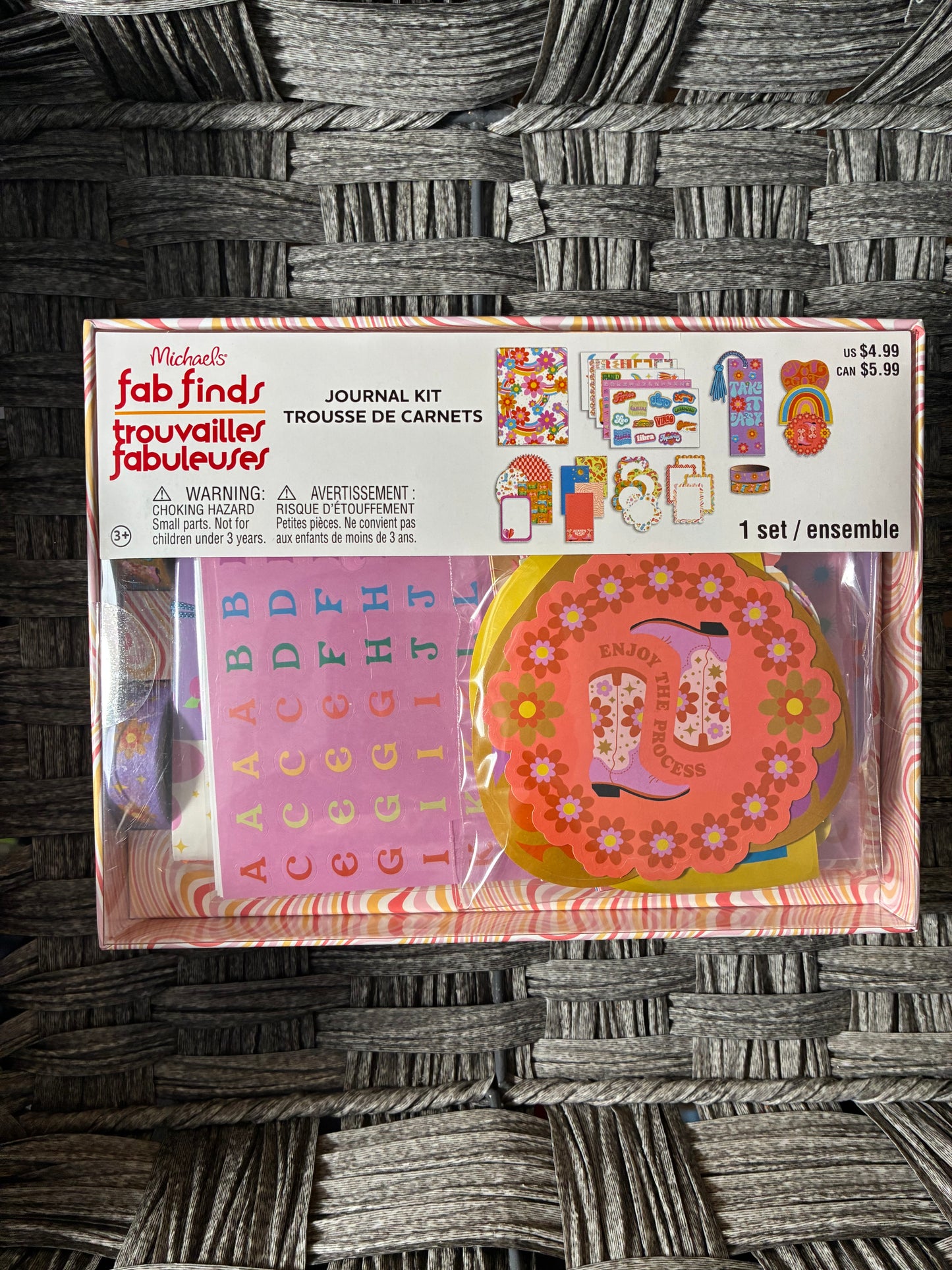 MICHAEL'S FAB FINDS JOURNAL KIT