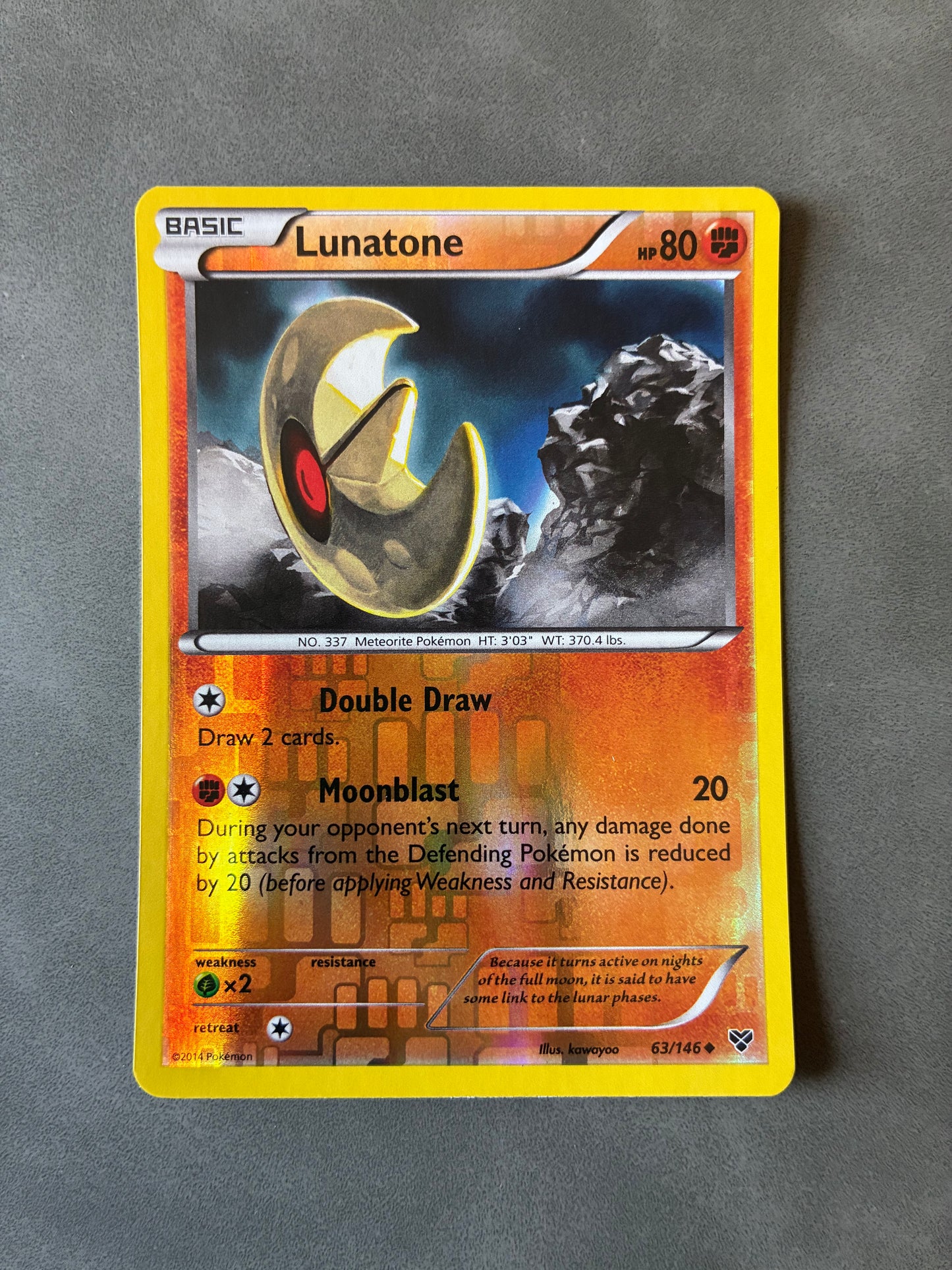 2014 POKEMON TCG LUNATONE 63/146 HOLO
