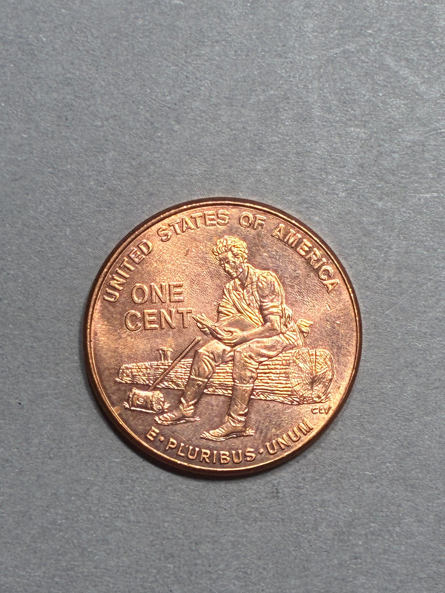 2009 PENNY NO MINT MARK LINCOLN ON LOG MEMORIAL CENT CIRCULATED - GREAT (LN0013)