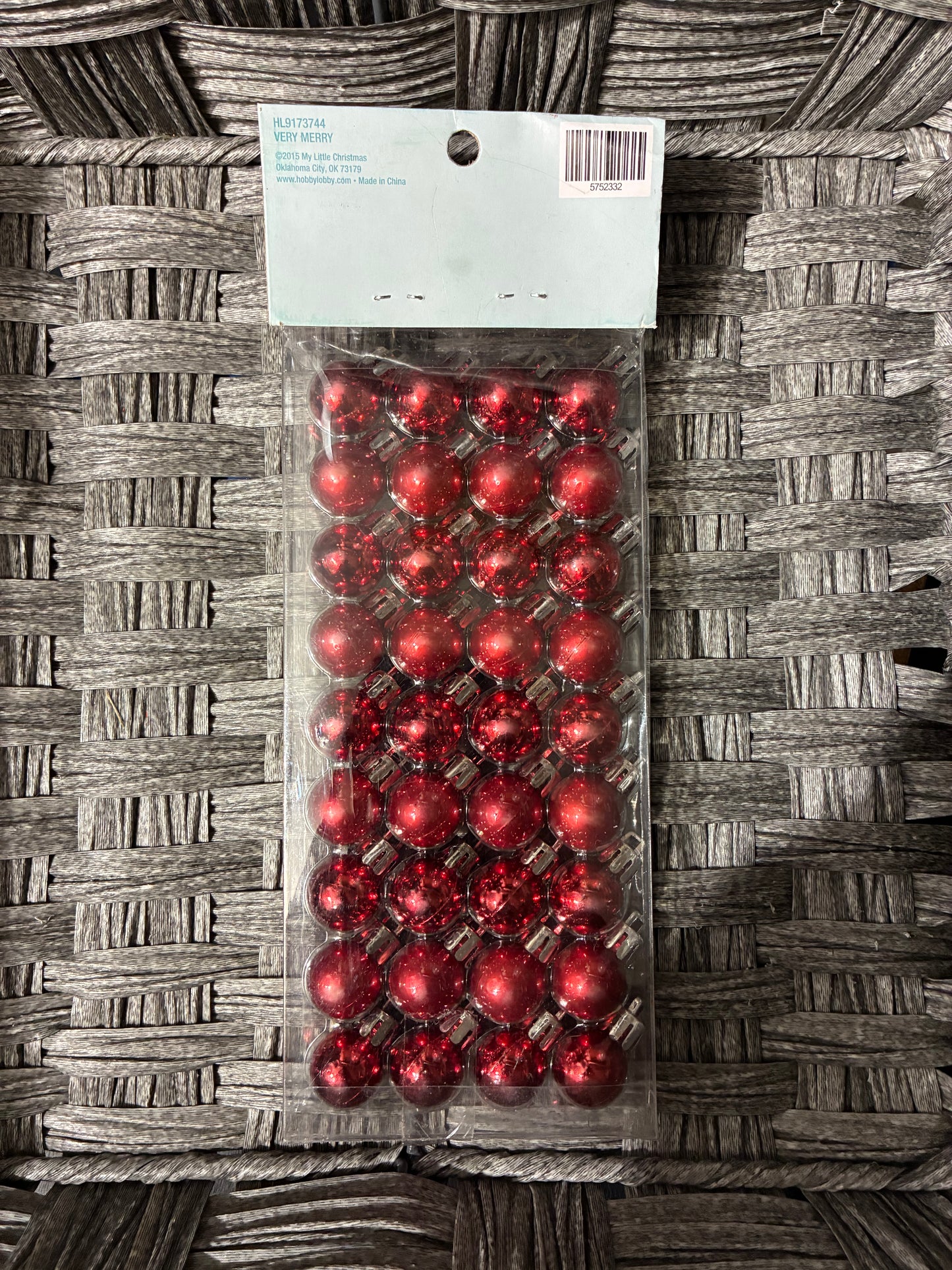 MY LITTLE CHRISTMAS RED MINI ORNAMENTS