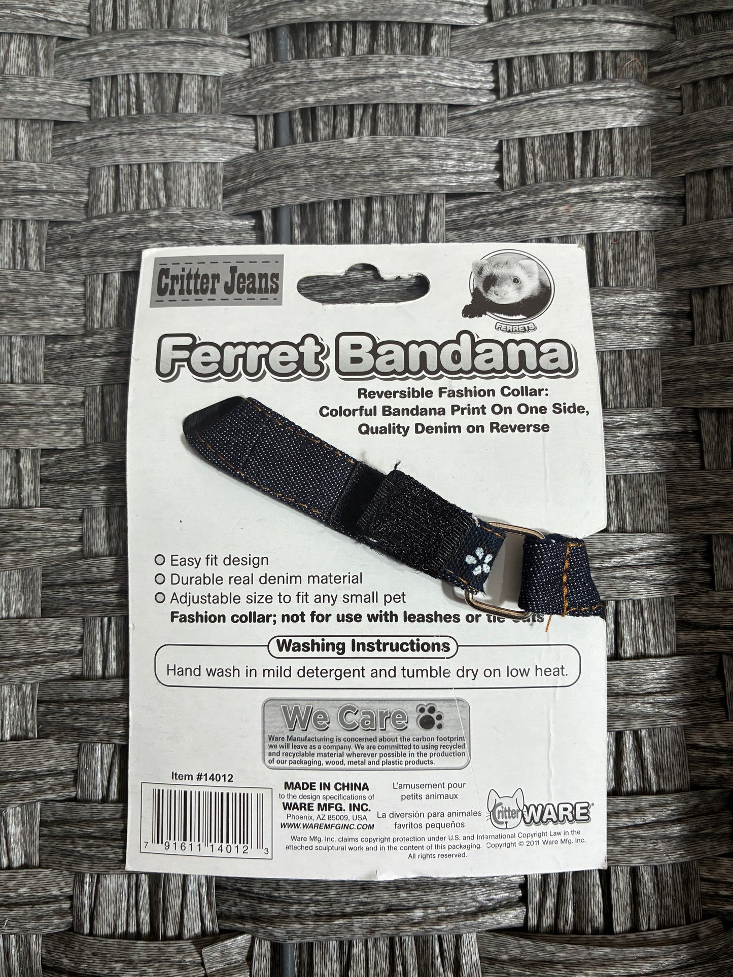 CRITTER JEANS REVERSIBLE FERRET BANDANA