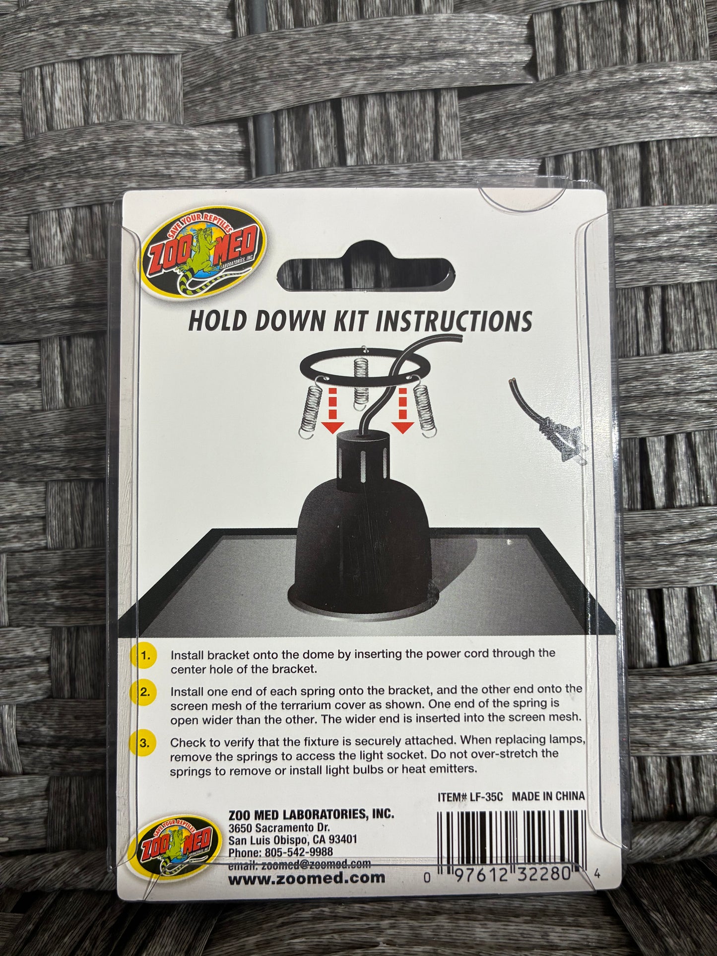 ZOO MED NANO DOME HOLD DOWN KIT