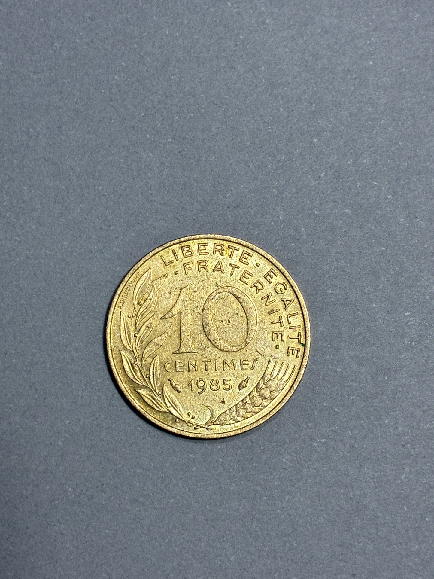 1985 FRANCE 10 CENTIMES ALUMINUM NICKLE BRONZE COIN FT. MARIANNE - CIRCULATED