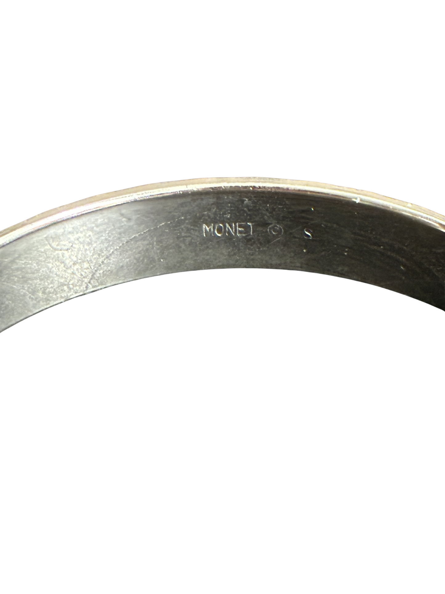 PRE OWNED SMALL MONET SILVER TONE BRACELET