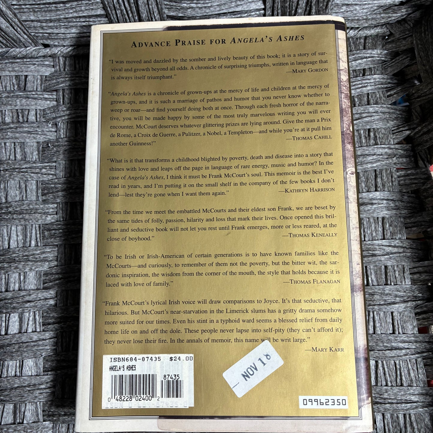 ANGELA’S ASHES BY FRANK MCCOURT - PRE OWNED