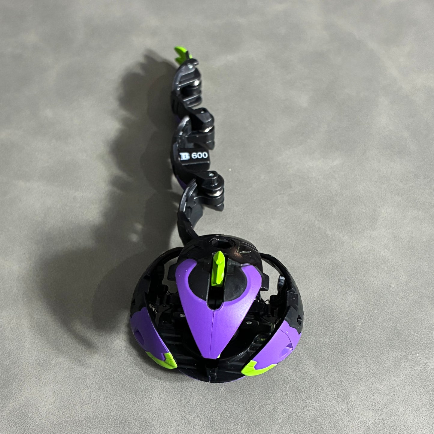 BAKUGAN DARKUS CRUSTILLION B600 (BAK1007)