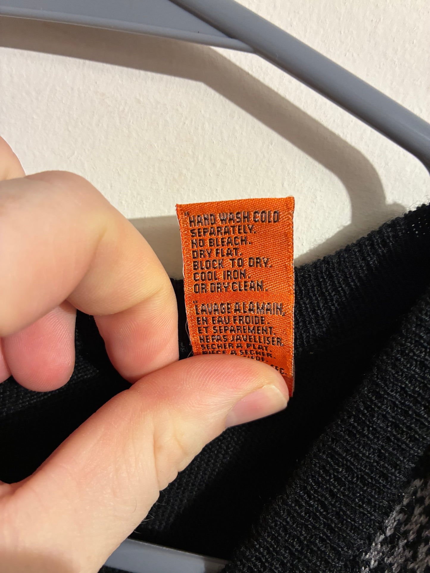 SWEATER VEST (PRESUMABLY SETTE PONTI) MADE IN ITALY 50% MERINO WOOL 50% ACRYLIC RN 0103842 - PRE OWNED
