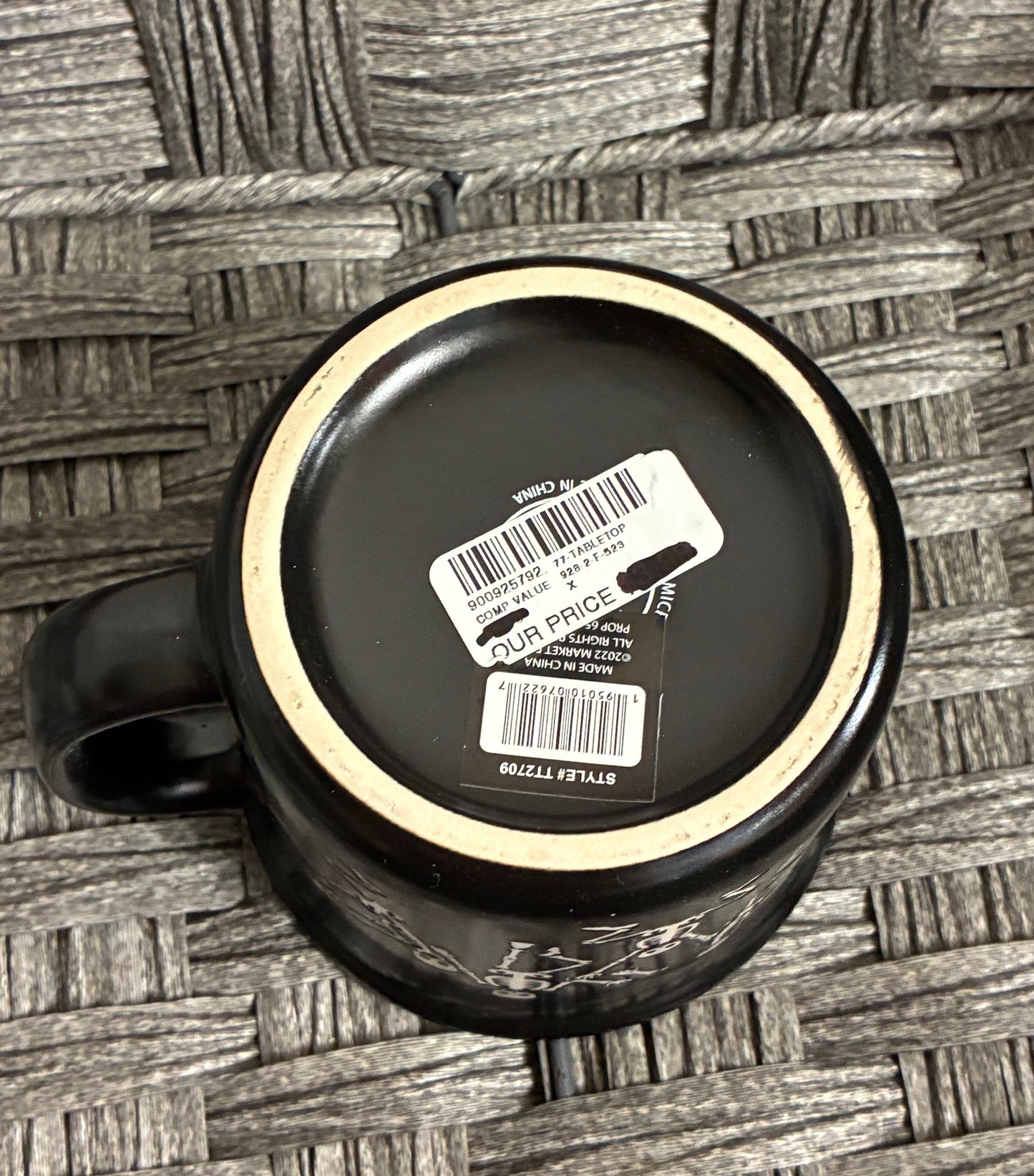 MATTE BLACK DANCING SKELETONS HALLOWEEN THEMED COFFEE MUG CERAMIC SPOOKY SZN