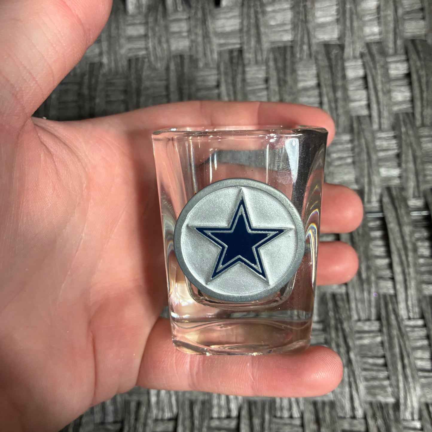 DALLAS COWBOYS SQUARE SHOT GLASS NFL OFFICIALLY LICENSED PRE OWNED GREAT COND.