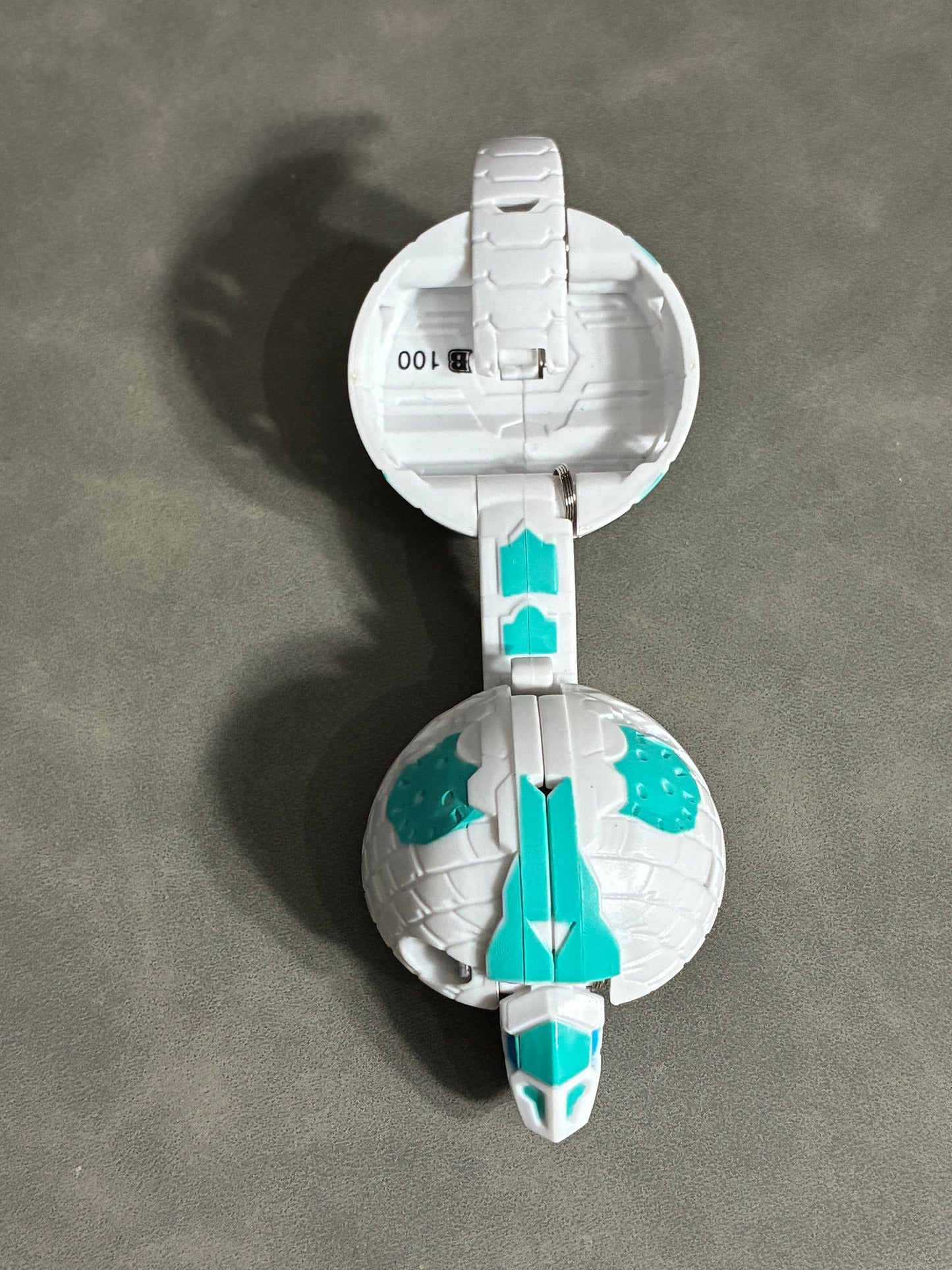 BAKUGAN HAOS FANGZOR B100 (BAK1022)