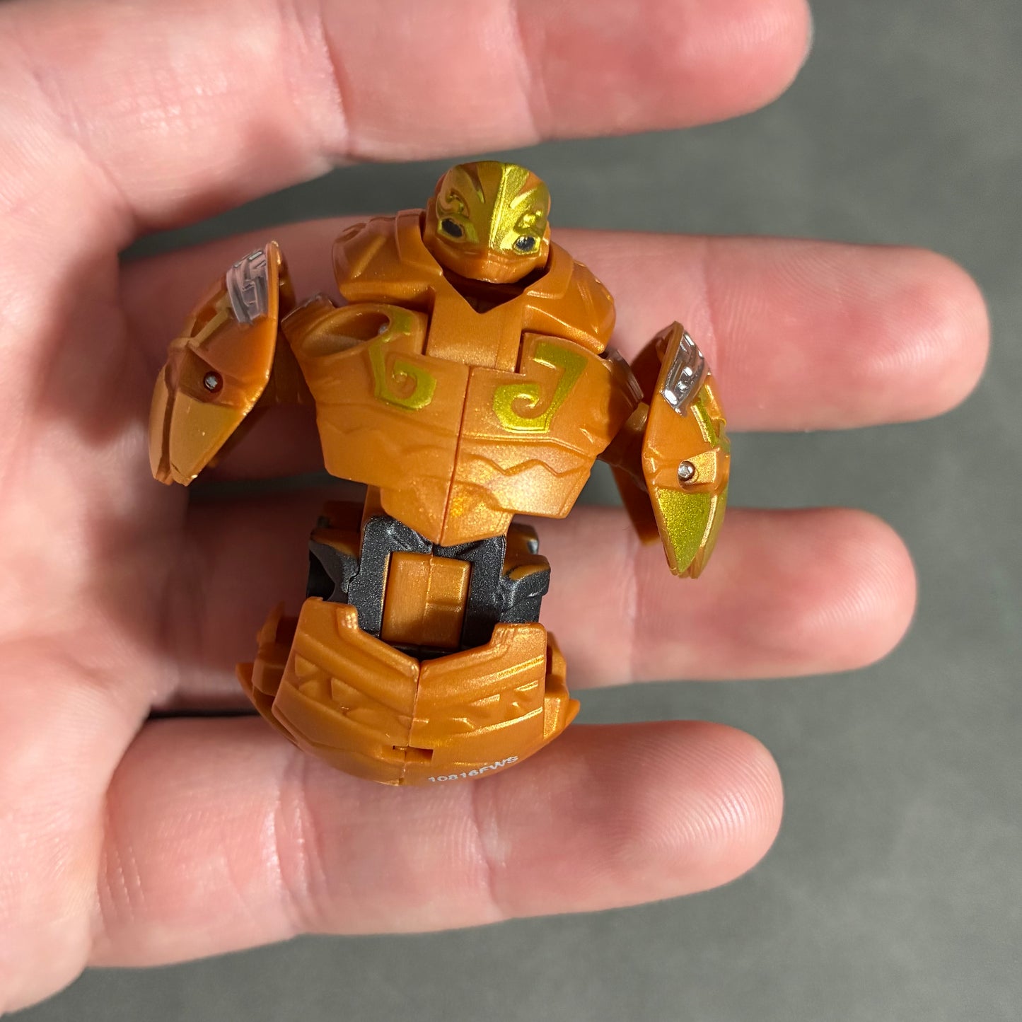 BAKUGAN AURATOA B700 (BAK1018)