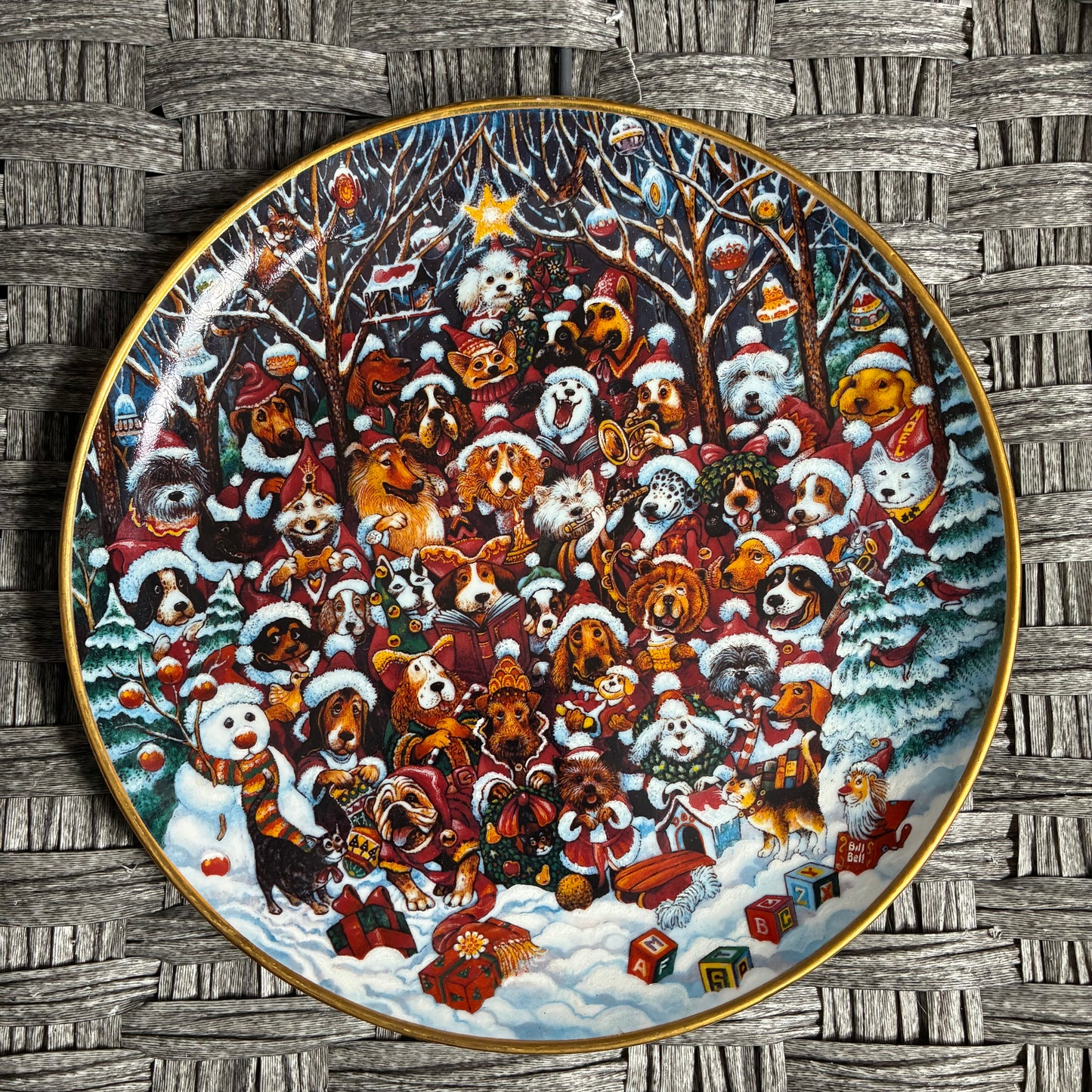 FRANKLIN MINT HEIRLOOM SANTA PAWS BY BILL BELL LIMITED EDITION COLLECTORS PLATE LC9182 FINE PORCELAIN