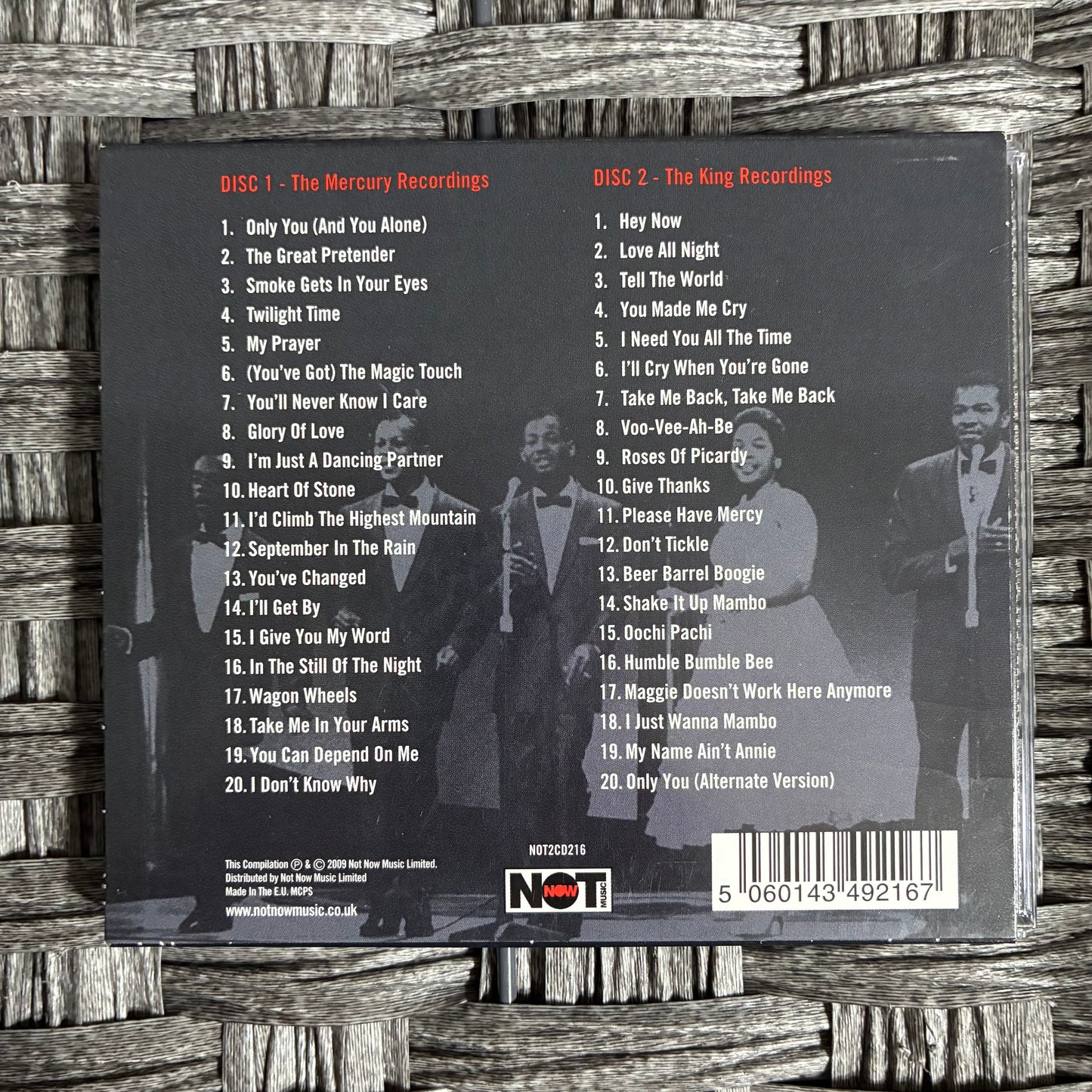 THE PLATTERS GREATEST HITS 40 ORIGINAL HIT RECORDINGS ON 2 CDS (2009) - PRE OWNED