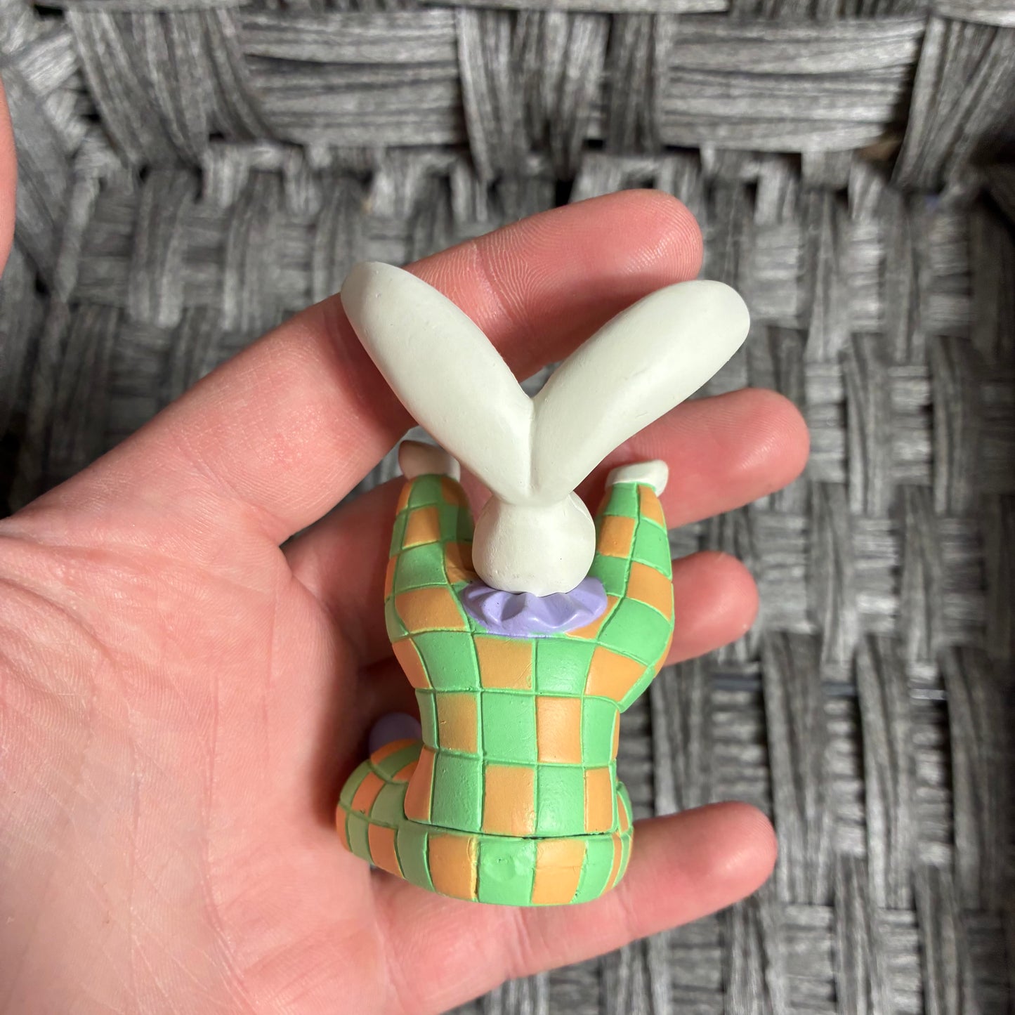 AVON EASTER BUNNY DECOR