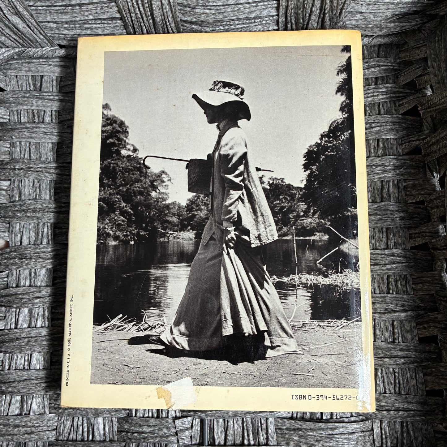 THE MAKING OF THE AFRICAN QUEEN BY KATHARINE HEPBURN - PRE OWNED