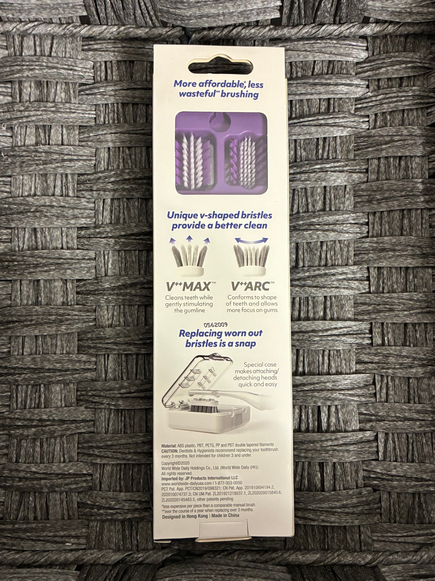 V-ECO TOOTHBRUSH WITH REPLACEABLE HEADS