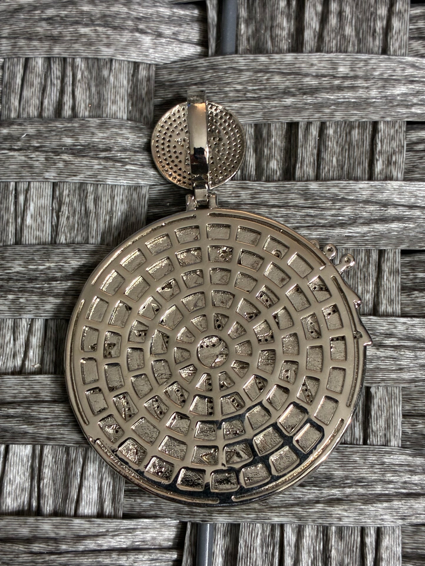 GENERIC ICED OUT SHINY LETTER SELF MADE ROUND METAL PENDANT