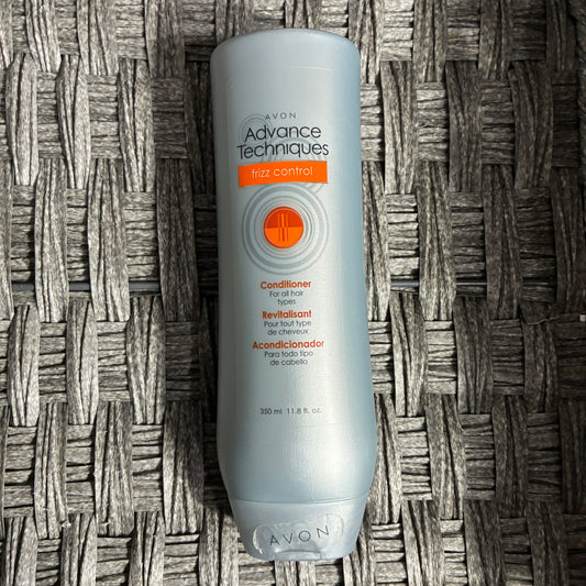 AVON ADVANCE TECHNIQUES FRIZZ CONTROL CONDITIONER ALL HAIR TYPES 350 ML 11.8 FL