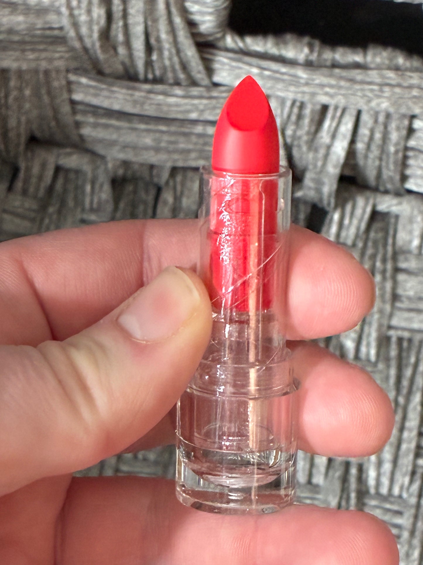 REVOLUTION BABY LIPS - VISION