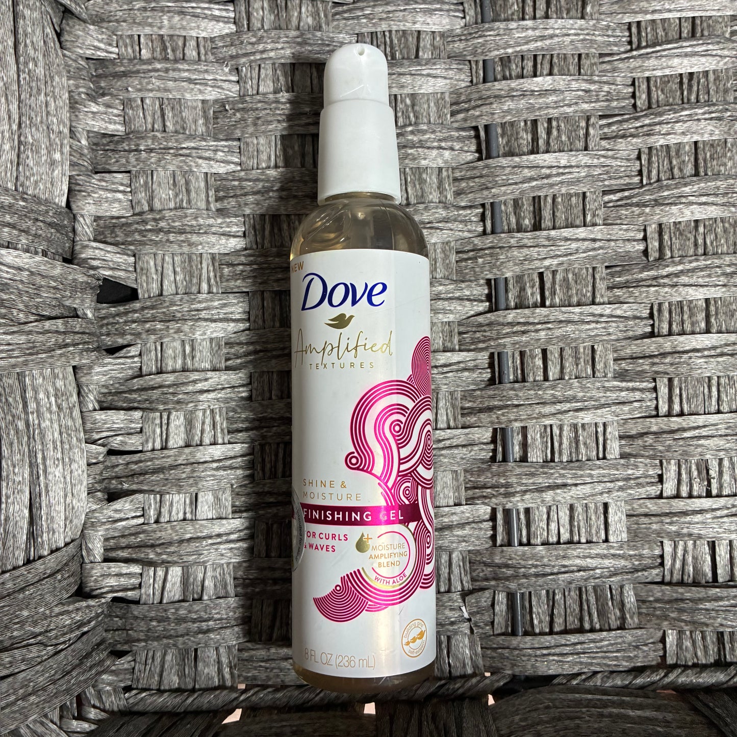 DOVE AMPLIFIED TEXTURES SHINE & MOISTURE FINISHING GEL FOR CURLS AND WAVES