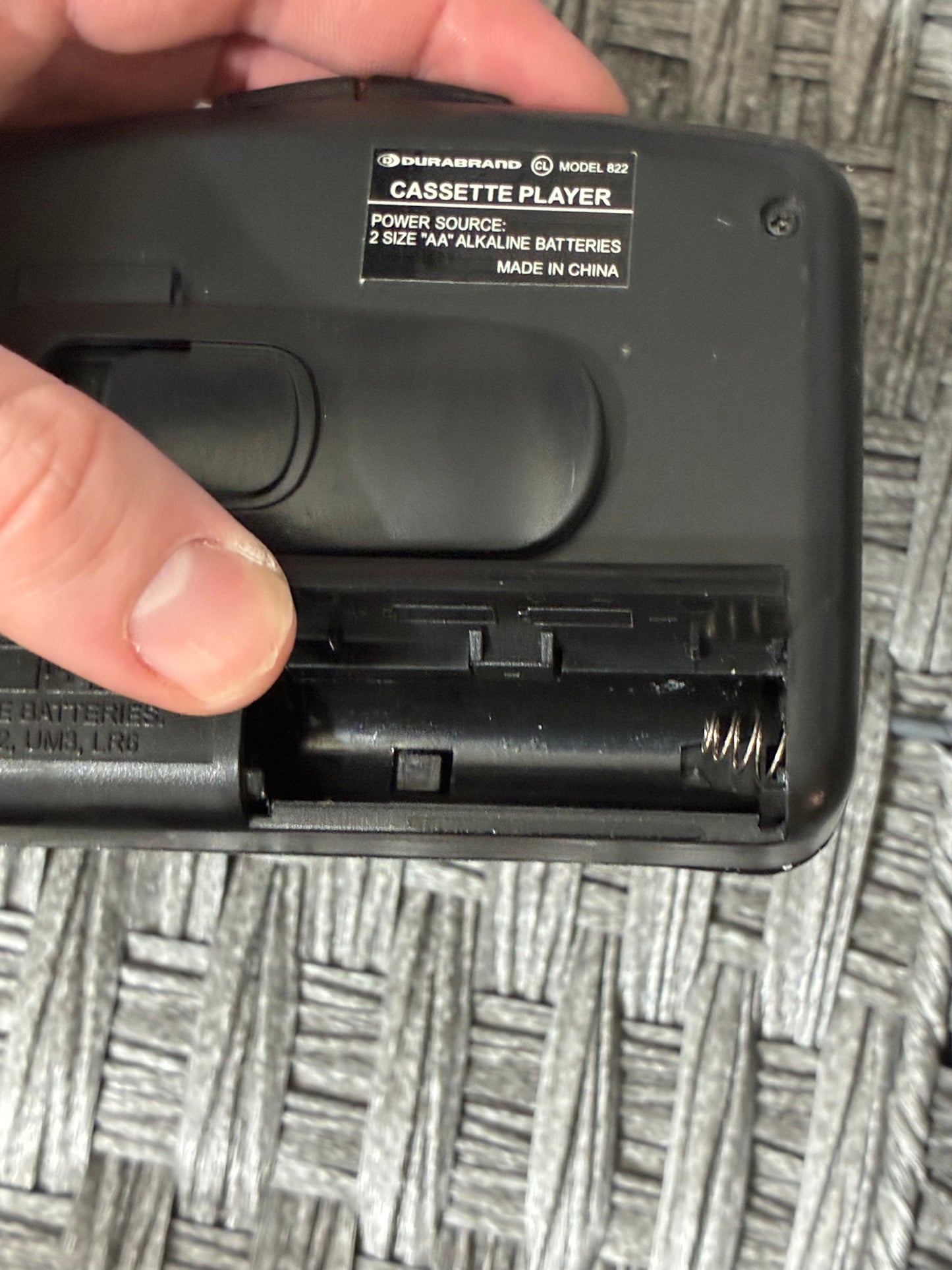 DURABRAND CASSETTE PLAYER MODEL 822 - USED - UNTESTED BUT TURNS ON