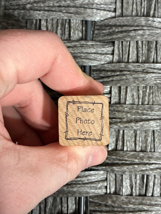2001 WOODEN STAMP “PLACE PHOTO HERE”