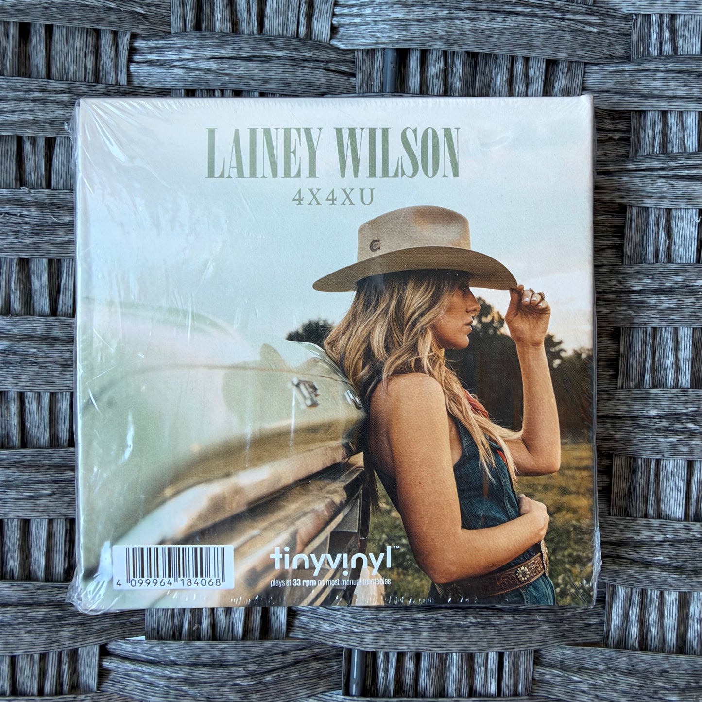 LAINEY WILSON - SOMEWHERE OVER LOREDO, 4X4XU (TINY VINY, TARGET EXCLUSIVE)