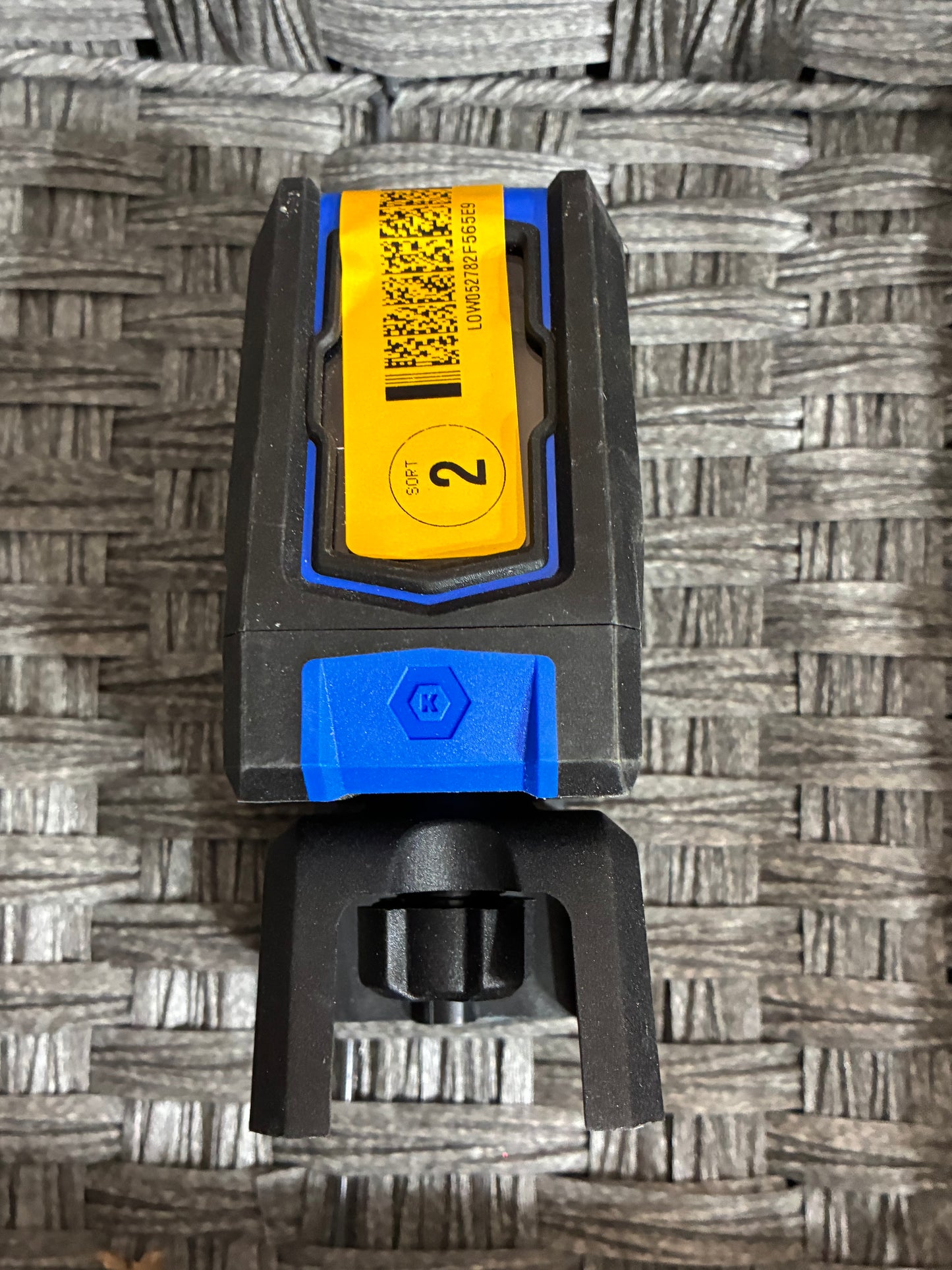 KOBALT 100FT SELF LEVELING CROSS LINE RECHARGEABLE LASER LEVEL - USED