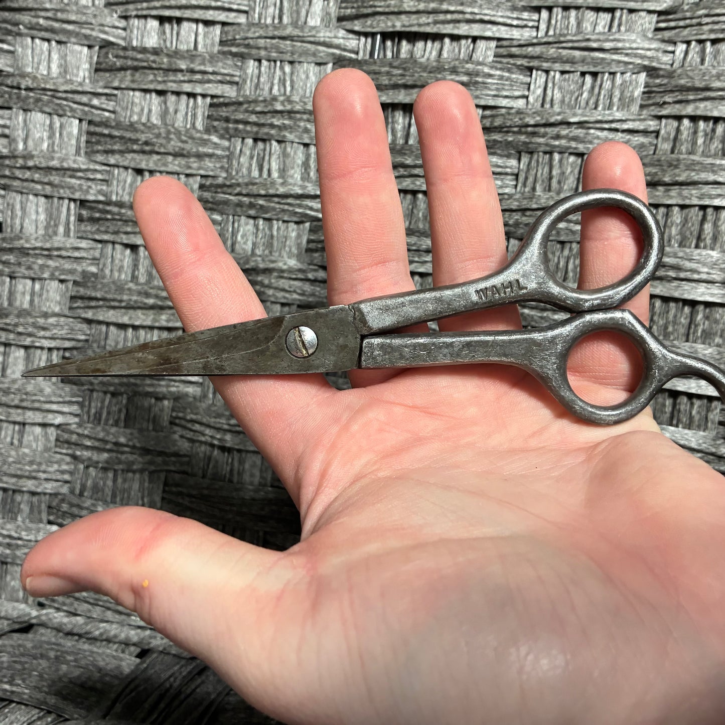VINTAGE WAHL BARBER HAIR TRIMMING SCISSORS