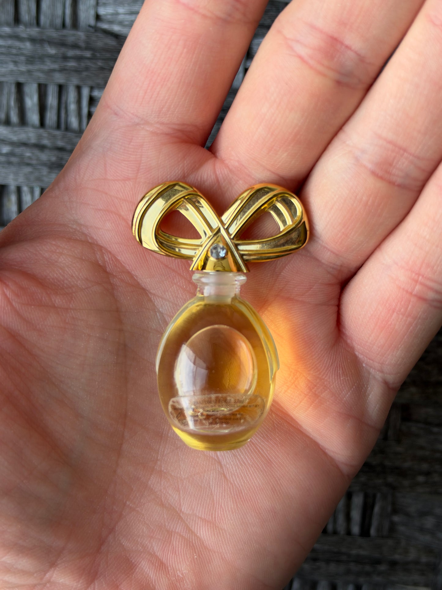 WHITE DIAMONDS ELIZABETH TAYLOR 0.12 FL OZ 3.7ML PERFUME TRAVEL MINI VINTAGE