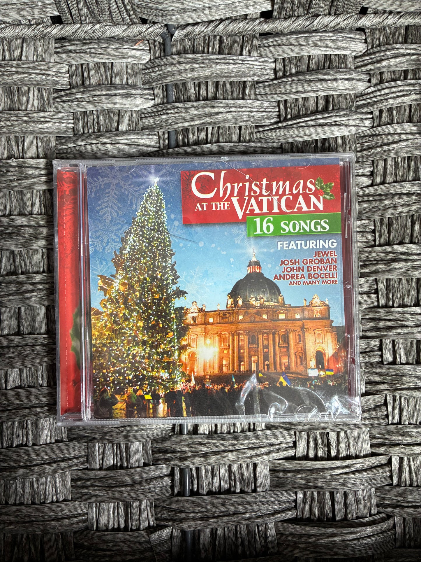 CHRISTMAS AT THE VATICAN 16 SONGS FT JEWEL, JOSH GROBAN, BOCELLI, DENVER - NEW