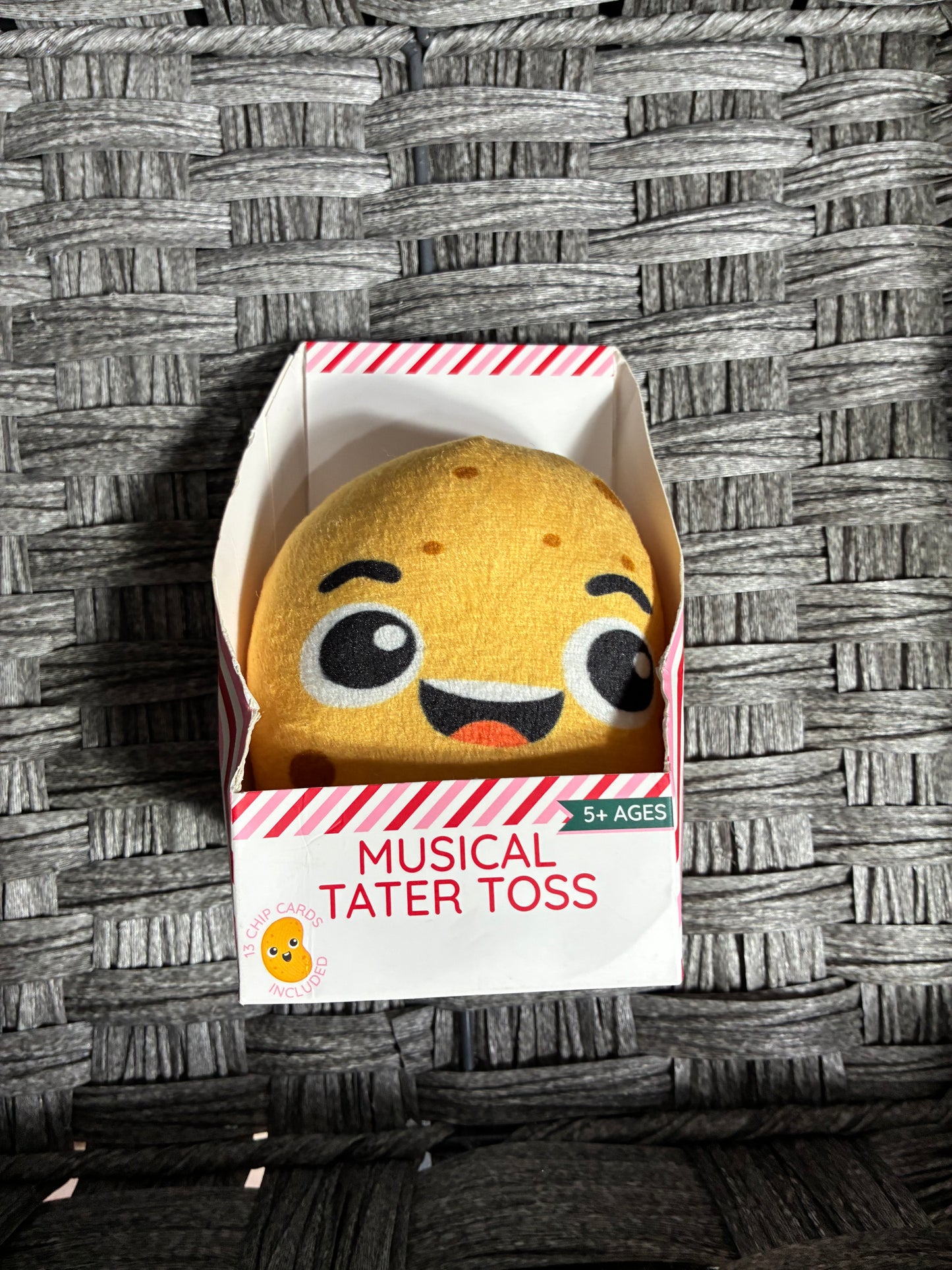 MUSCIAL TATER TOSS GAME